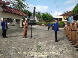 Hari Sumpah Pemuda, Mahasiswa KKN UNY Menjadi Petugas Apel Kerja Pemerintah Kalurahan