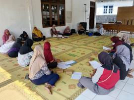 UPT PUSKESMAS KARANGMOJO II BENTUK POS UKK DI KWT SRI REJEKI PADUKUHAN SELANG